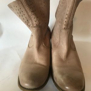 Taupe leather pierced Blondo Bootie